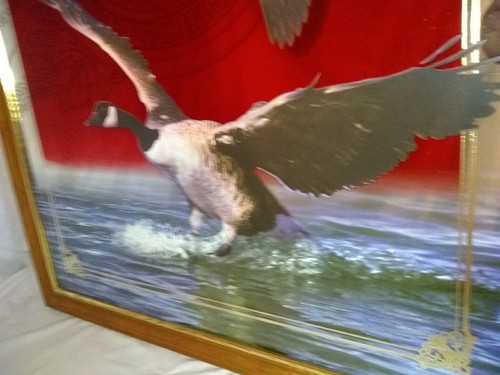 LARGE BUDWEISER BEER CANADIAN GEESE MIRROR-RARE BAR WILDLIFE MIRROR-NICE!