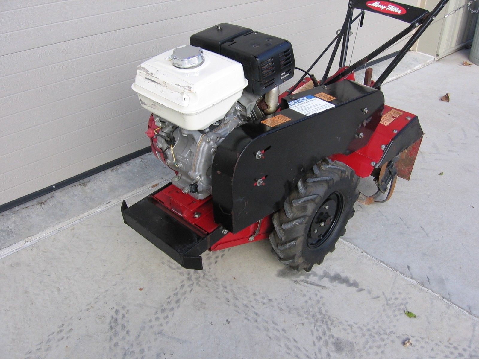 MERRY TILLER GARDEN TILLER REAR TINE HONDA ENGINE ROTOTILLER MACKISSIC