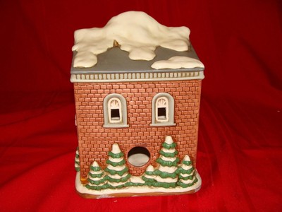 1994 Geo Z Lefton Colonial Village Lighted Savings and Loan 01321 With Box EUC
