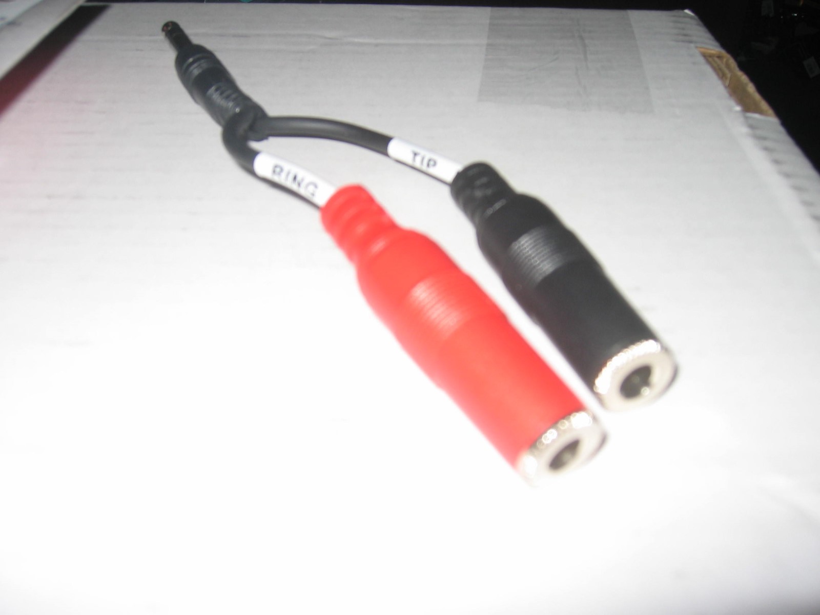 SPLITTER ADAPTER Y CABLE CORD 1/4 STEREO MALE TO SEPERATE LEFT RIGHT FEMALE JACK