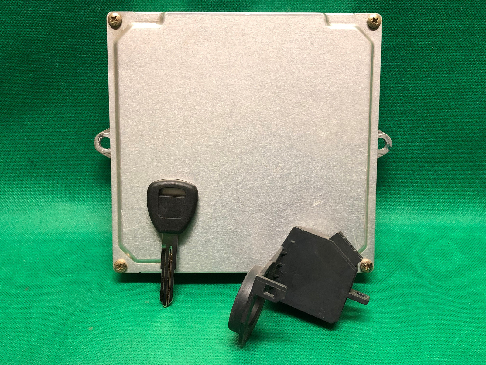 その他 AXIA K-L54 PROGRAMMED KEY PLUG & PLAY 05 TSX 2.4 AT ECM ECU CONTROL