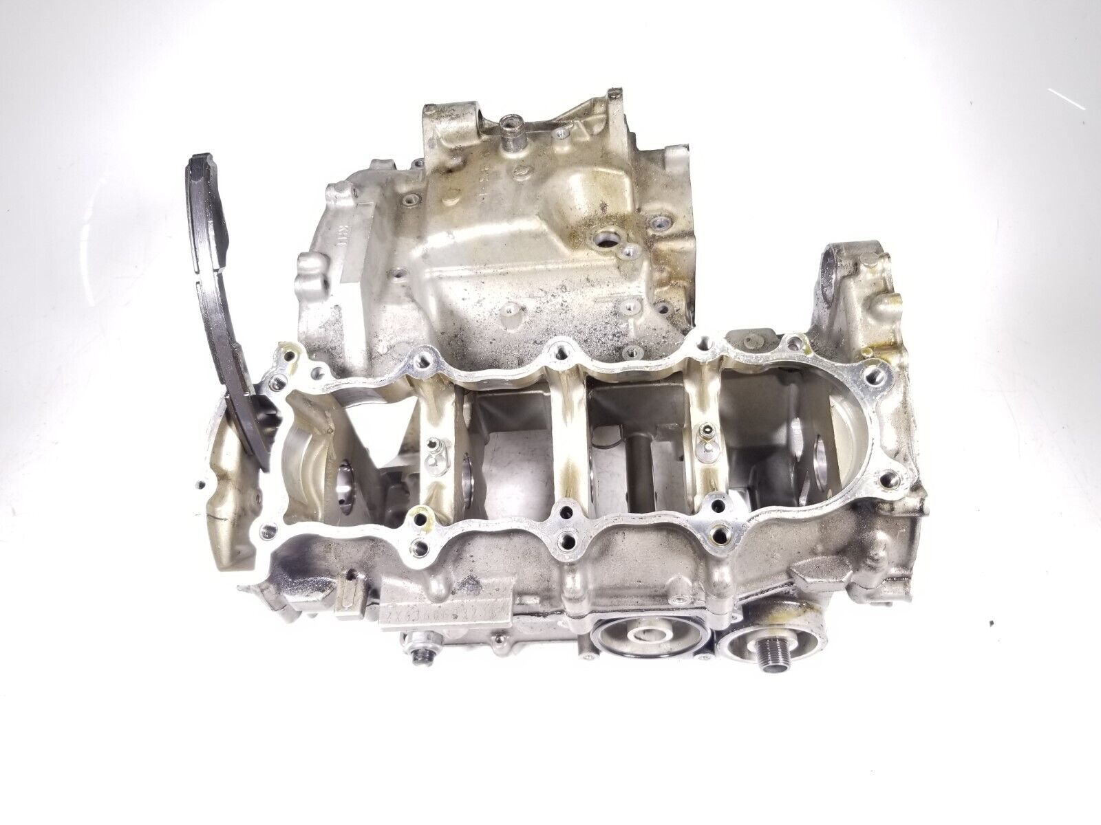 05 06 Kawasaki ZX6R ZX 636 Engine Motor Crankcase Block Free 05 06 Kawasaki ZX6R ZX 636 Engine Motor Crankcase Block Free