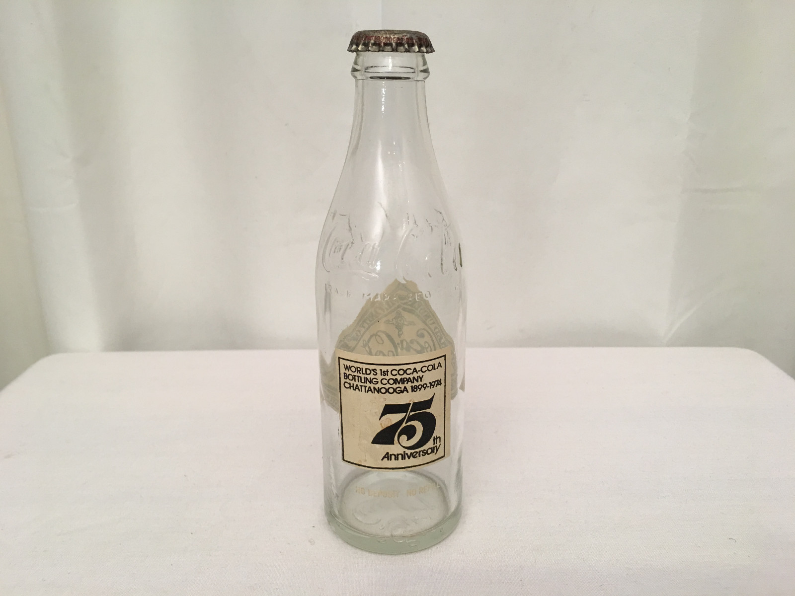 COCA-COLA Vintage 75th Anniversary Commemorative Bottle, Atlanta, Georgia w/cap