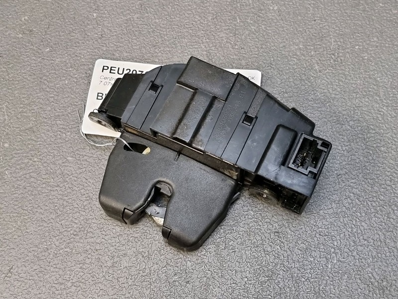 Serrure Hayon ModÃ¨Le Petite Prise - Peugeot 207 Sw/Break - 9660403980 *