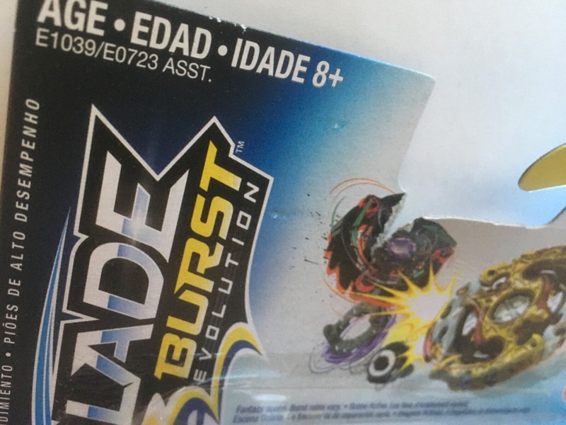 hasbro beyblade burst evolution switchstrike starter pack spryzen requiem s3