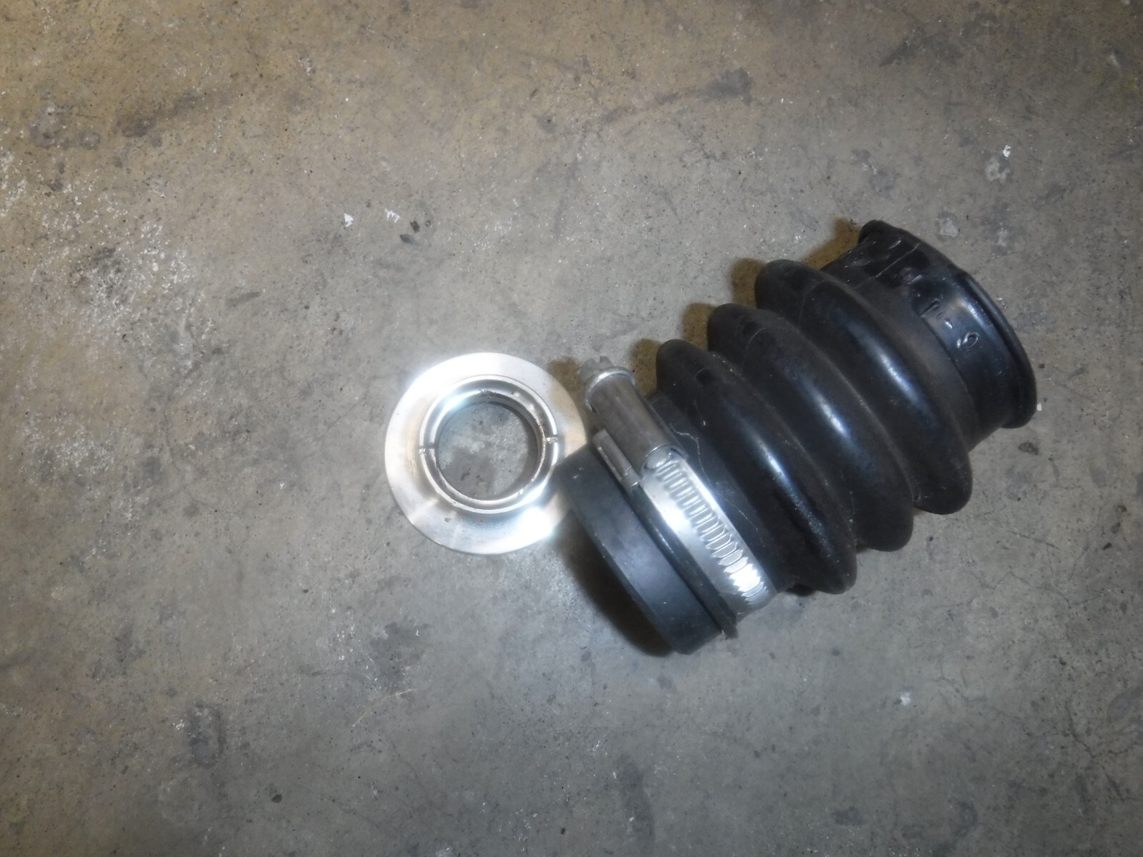 hinomepapaTHE SKATALITES / 4枚 SEADOO Sea doo OEM drive shaft seal carbon ring 272000770