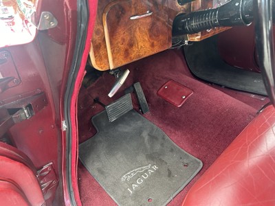 image 4 of interior