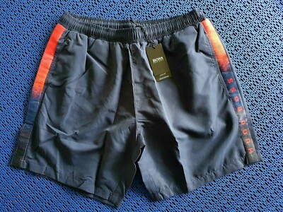 Neue Herren Boss Badeshorts Trend Style Casual Style Strandshorts diesen Sommer