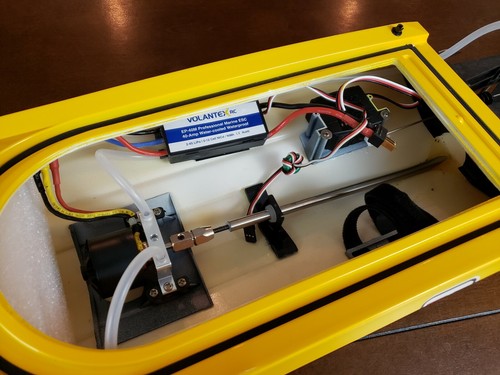 Vector 792 - 1 Vector70 2CH Remote Control Racing Boat - NEW Needs TX & RX