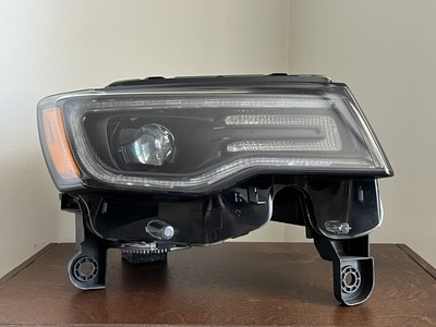  2014-2021 Jeep Grand Cherokee NON-AFS Right RH HID Xenon Headlight OEM MOPAR