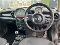 2011 MINI HATCHBACK 1.6 One 3dr HATCHBACK Petrol Manual
