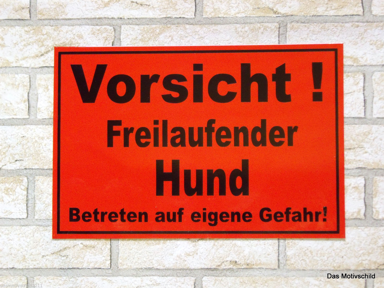 Hunde-Warnschilder fürs Haus/Hof mit dem Thema Warnung