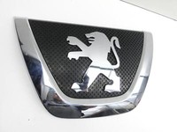 Peugeot 4007 07-12 Emblem Logo Peugeot 4007 07-12 09.05.2012 7415A104-01 gebraucht Vorschau 2