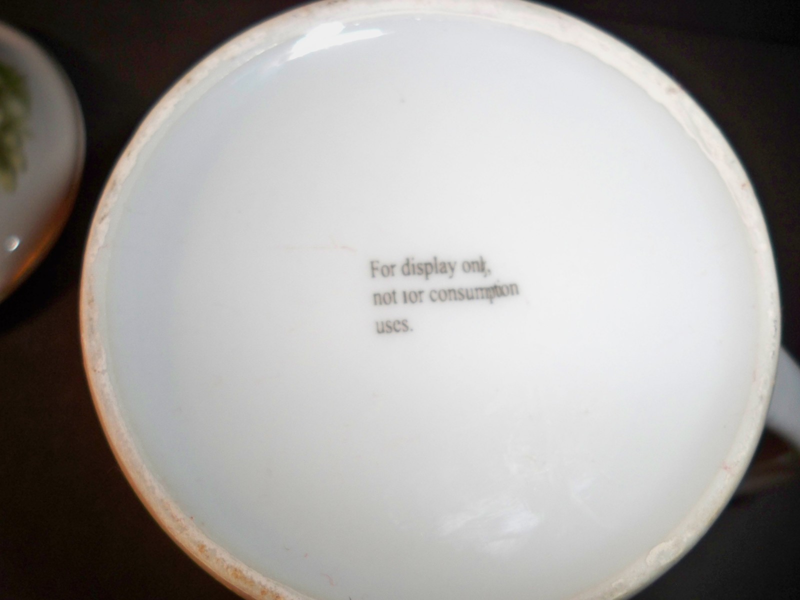 PORCELAIN CUP WITH LID PURPLE FLOWERS VIOLETS? PANSIES?