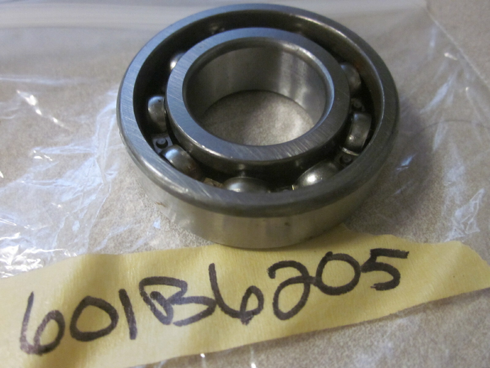 たば　1205 NOS KAWASAKI 601B6205 REAR WHEEL BALL BEARING ZX750 ZX900