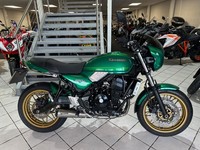Kawasaki Z650 RS 2021