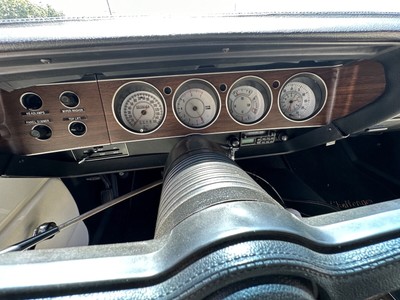 image 11 of interior