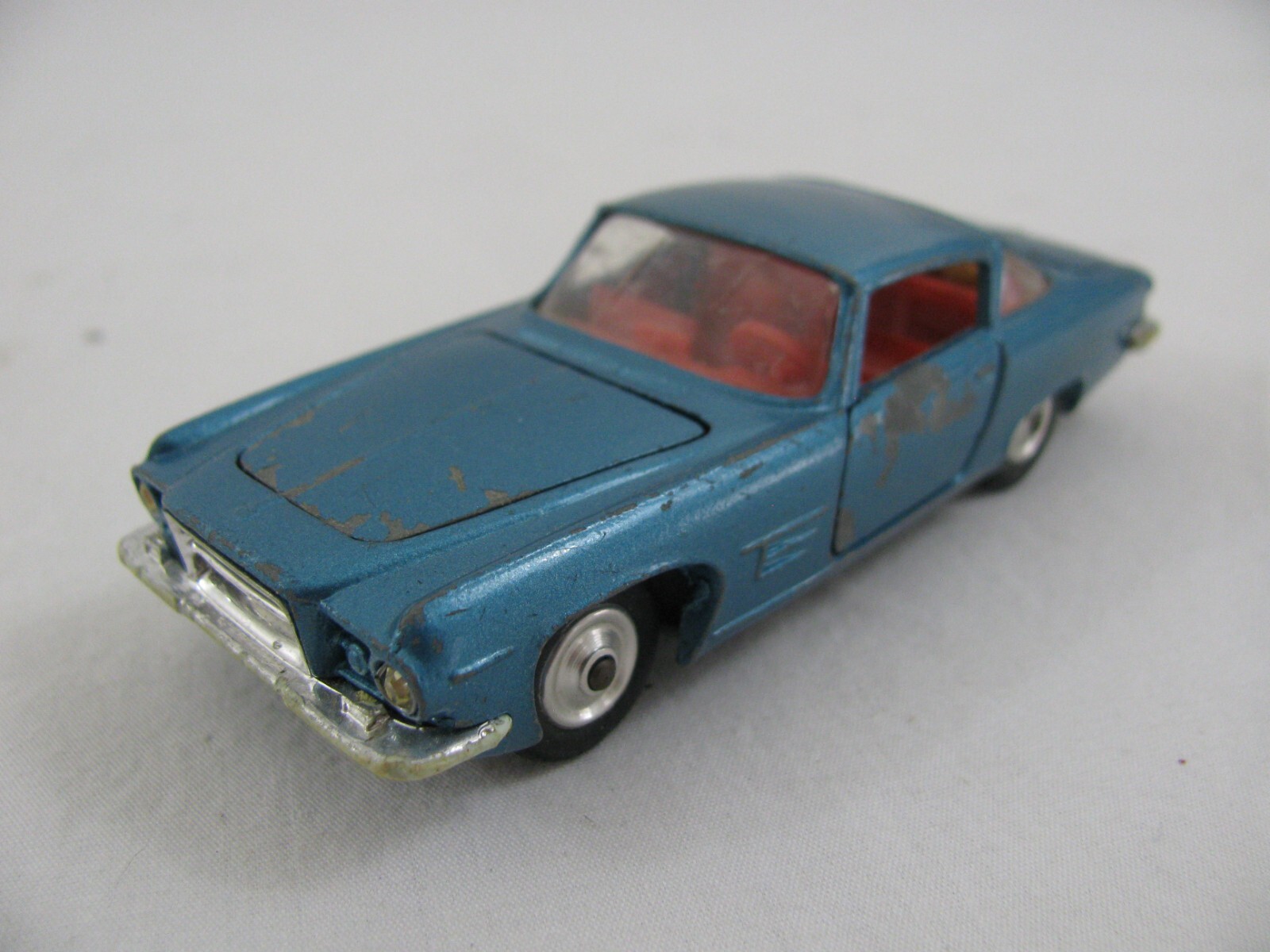 ミニカー　コーギートイズ　corgi toys L6.4 クライスラー　V8 Vintage Corgi Toys GHIA L6.4 With Chrysler V8 Engine This