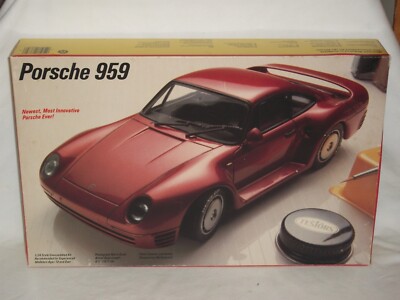 Testors 1/24 Scale Porsche 959