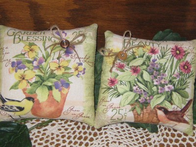 4 Floral fabric shelf sitters Cottage bowl fillers Country Kitchen Home Decor