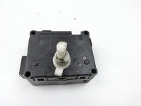 VW Phaeton 3D 02-07 Luftklappenstellmotor Stellmotor Pos.1 Rechts Vorne VW Phaeton 3D 02-07 02.09.2004 4D0820511... Vorschau 2