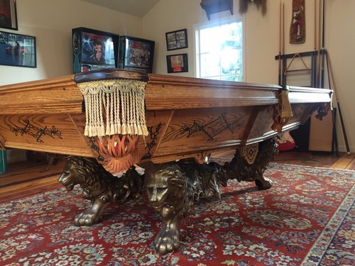 Brunswick Monarch Iron Lion Pedistal