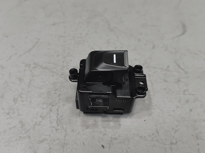 Used 2022-2026 Acura MDX Rear Driver or Passenger Side Door Window Control Switch OEM