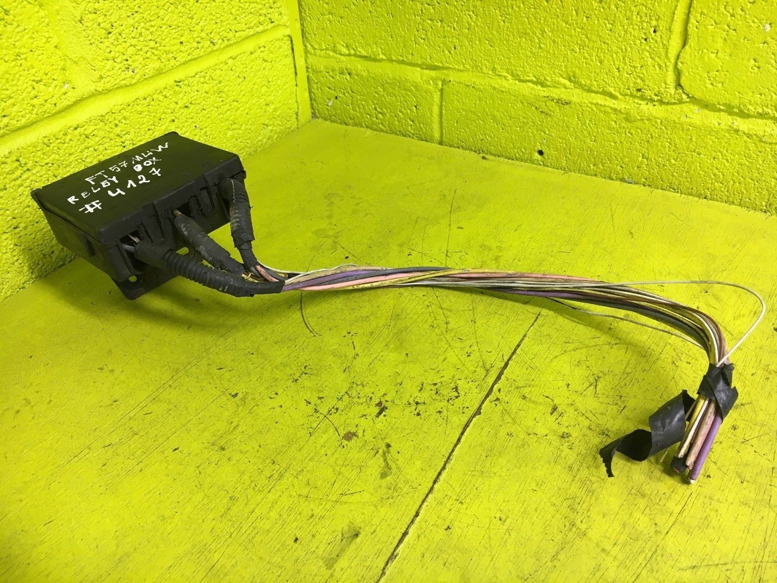 4127 2007 1.6 Citroen Dispatch 0714 RADIATOR FAN RELAY BOX CONTROL