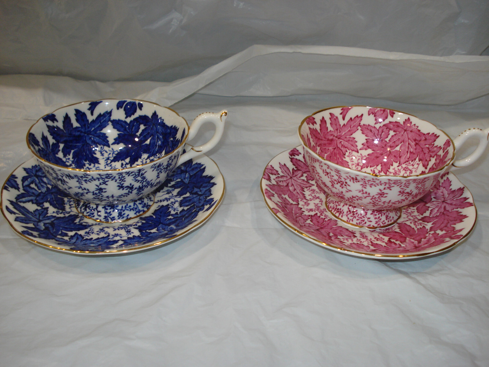 Lot of 2 Vintage Coalport Bone China Teacup and Saucer Pink and Blueの