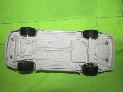 1990 ford tauras SHO white   Dealer Promo DISPLAY PIECE looks good LOOSE