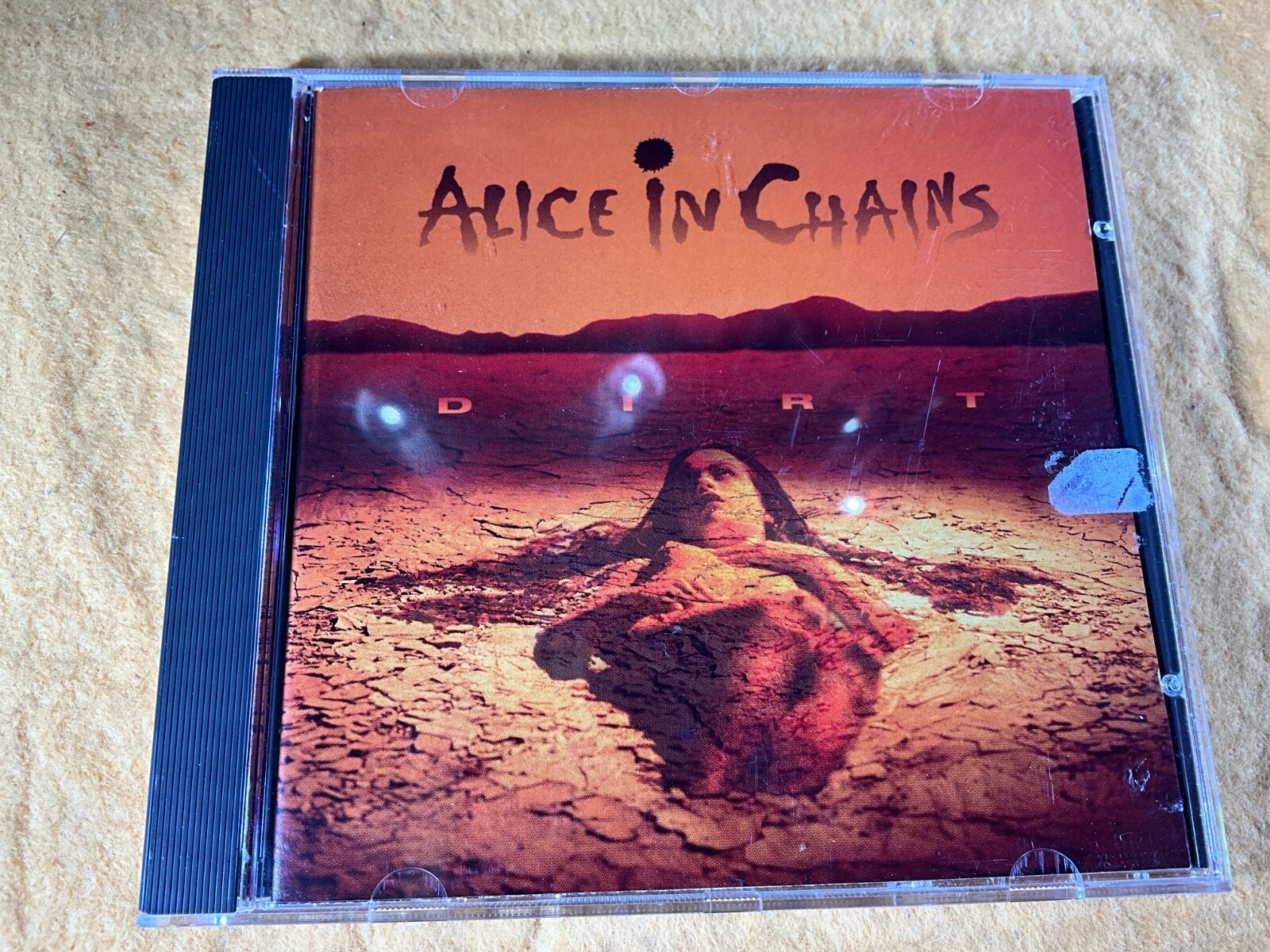 U11-76 ALICE IN CHAINS Dirt - 1992 - COLUMBIA CK 52475 - CD