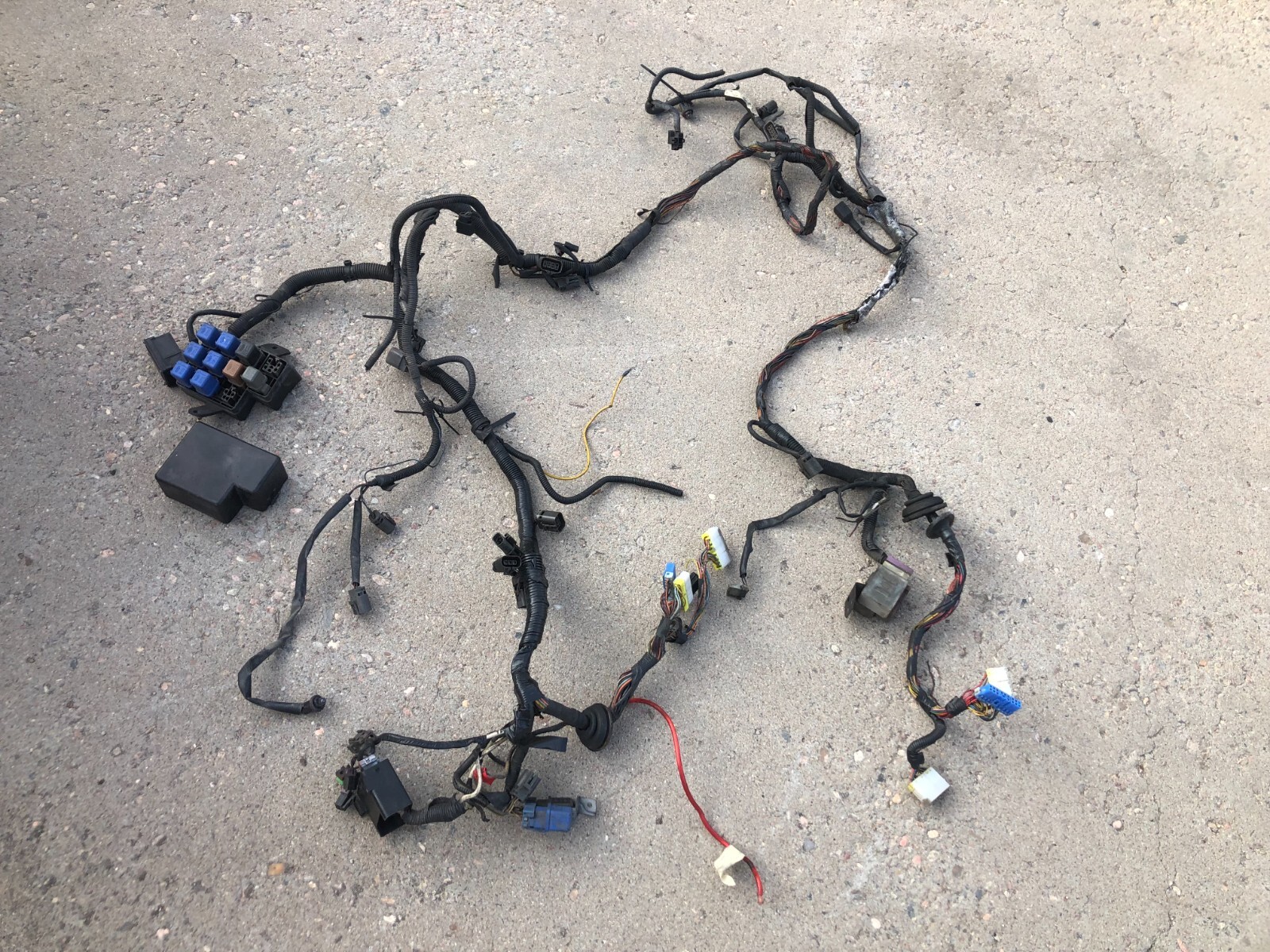 84-86 Nissan 300zx turbo mt chassis engine room CHASSIS