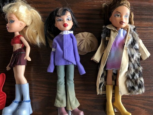 Bratz Doll Lot Accessories Clothes Tops Pants Skirts Shoes 7 Dolls FROM 2001