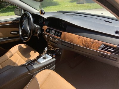 image 3 of interior