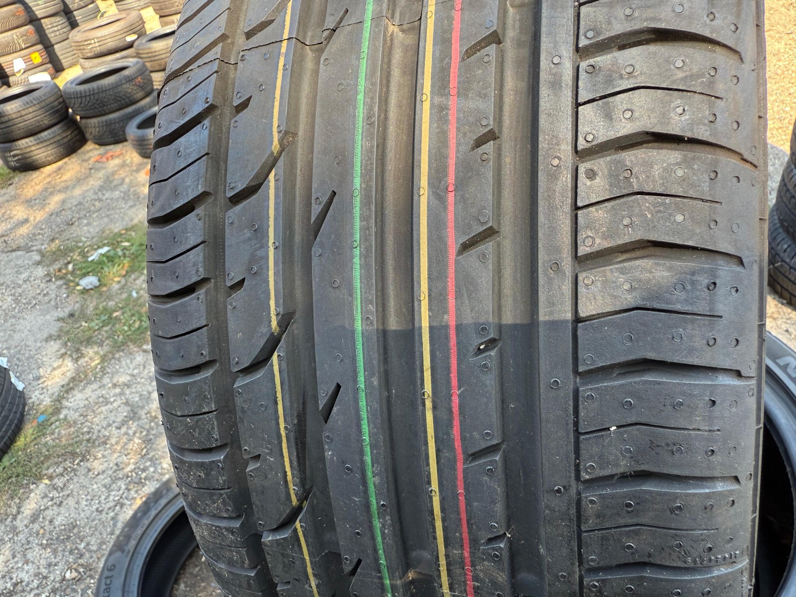 New 225 50 17 Continental, CPC 2, XL, C-Seal 98H x1 Single Tyre (F1_tyres) YD158
