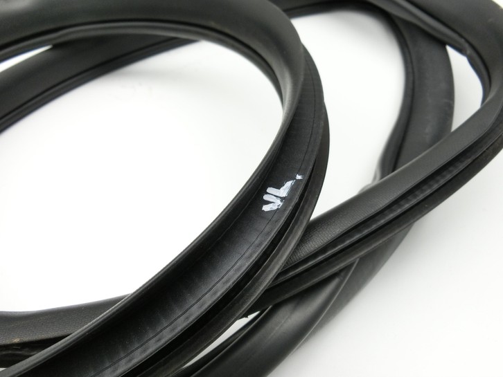 Gasket, thermostat housing for frame Door Left Front Mazda 3 BL 09-11 - Bild 3