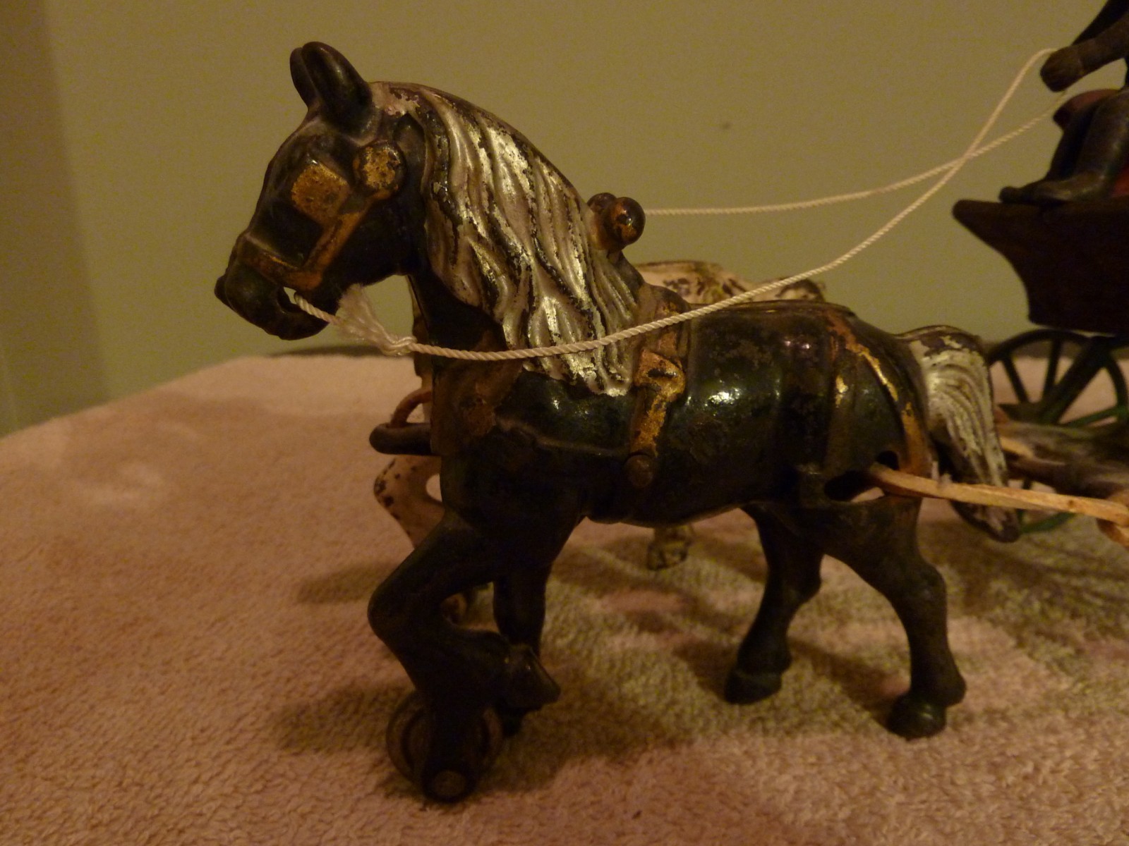 Kenton., Hubley, Arcade ?? Cast Iron Horse Drawn Wagon Early 1900's 15