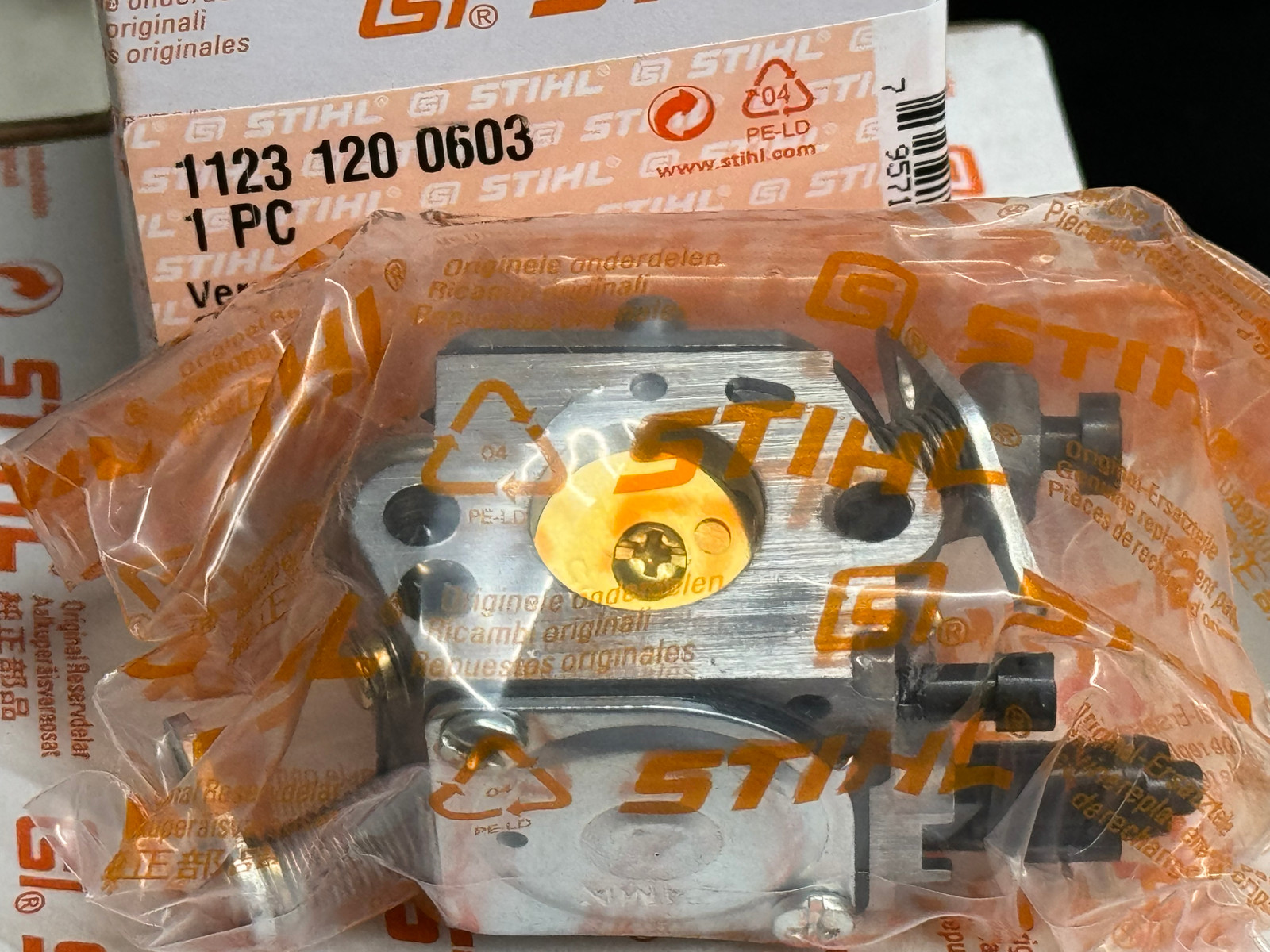 STIHL OEM ZAMA CARBURETOR 1123 120 0603 MS250 MS230 C1Q-S76G : MS 250 230 - Picture 2 of 2