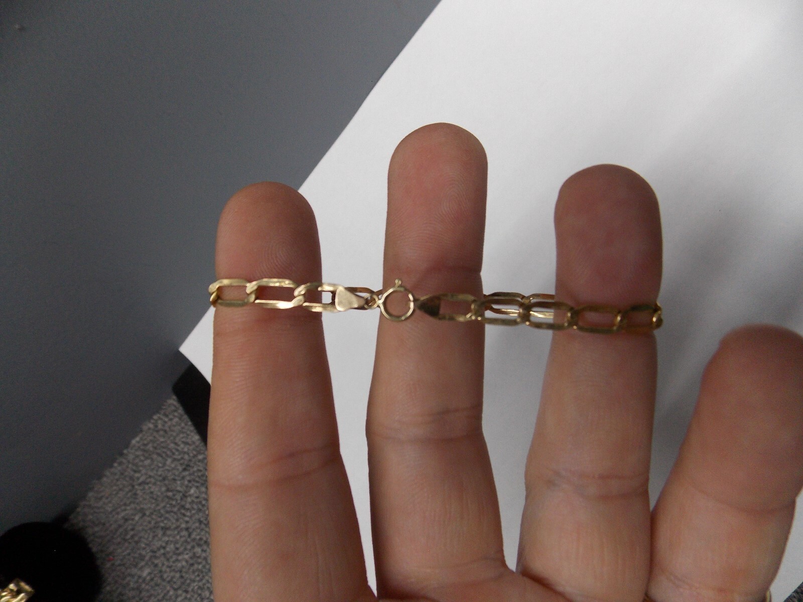 Woman's 14kt Petite Curb Link Solid Gold Bracelet, 1.6 grams, 6-3/4inches