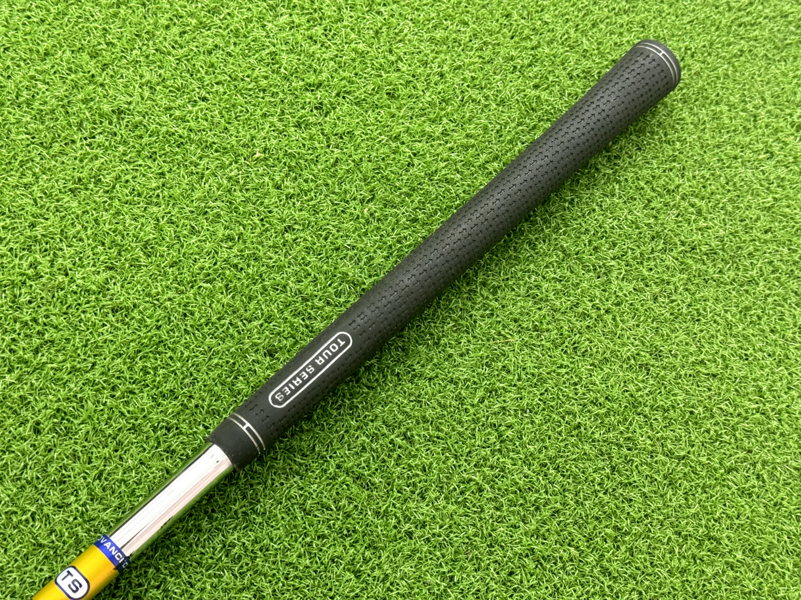 U.S. Kids Golf TS-6 TOUR SERIES (8) IRON Right Handed Steel U.S. Kids Golf TS-6 TOUR SERIES (8) IRON Right Handed Steel