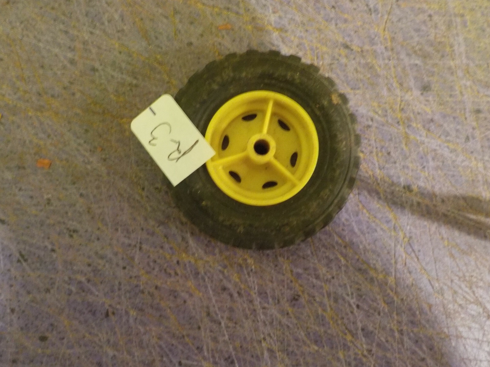 vintage wyandotte wrecker truck one tire one yellow wheel nice for parts
