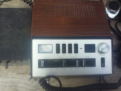Huge CB Enthusiast Lot Radios Microphones Kicker Powers On