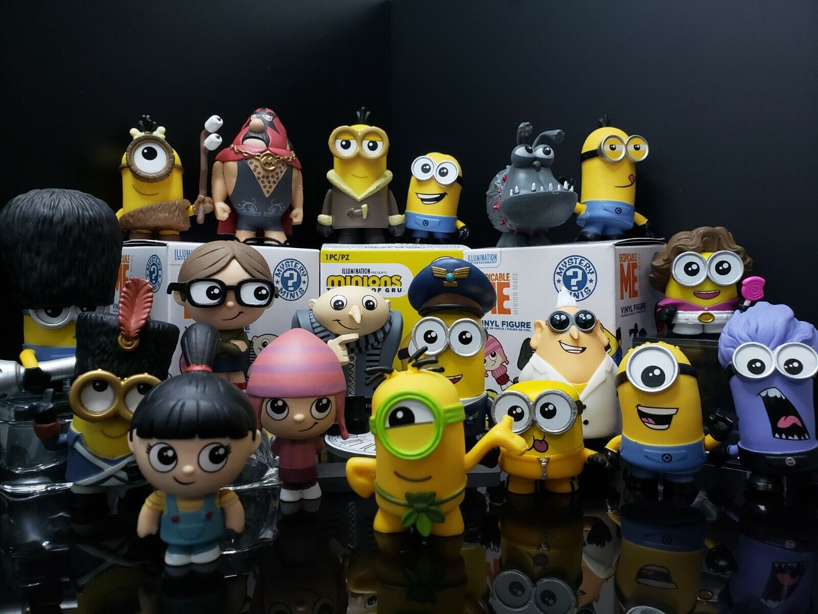Funko Mystery Minis Despicable Me & Minions Series w Funko Mystery Minis Despicable Me & Minions Series w