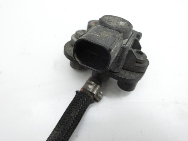 Mercedes S204 W204 11-15 Sensor Ladedrucksensor Mercedes S204 W204 11-15 11.05.2012 A6511530041 gebraucht Bild 3