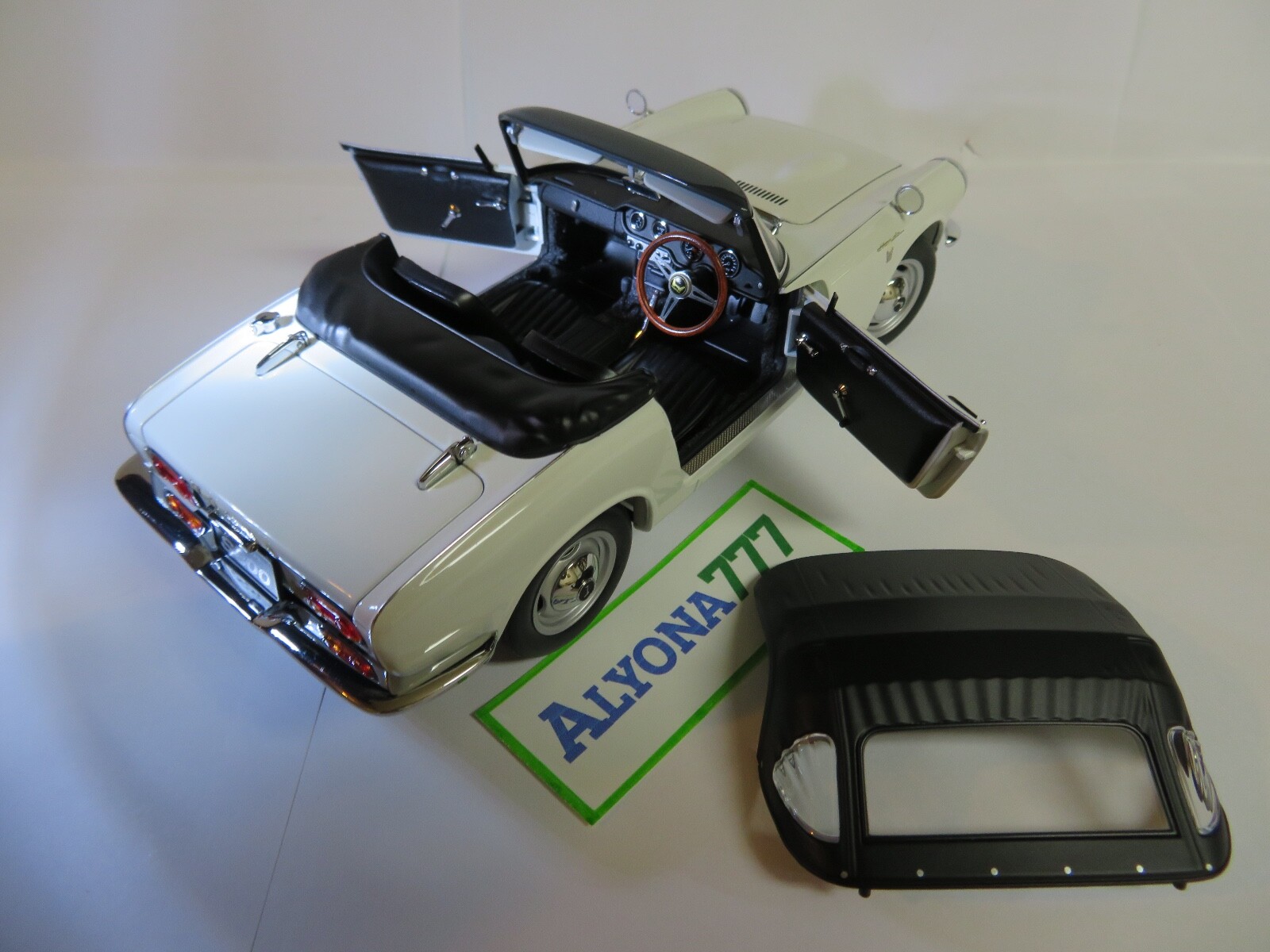 ミニカー HONDA S800 1966 Amazon | TRIPLE9 1/18 ホンダ S800 1966 ソフトトップ オープン