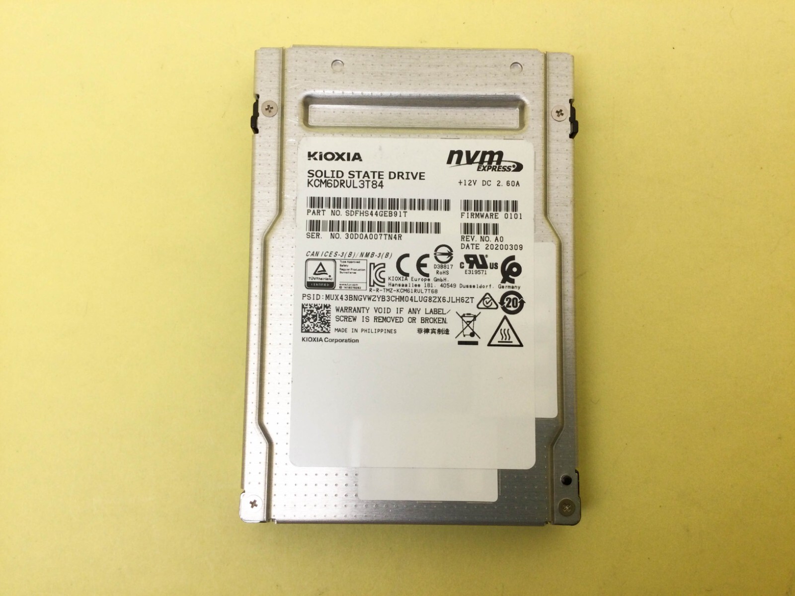 TOSHIBA SSDカード 256gb 4枚セット まとめ売り TOSHIBA SSDカード 256gb 4枚セット まとめ売り