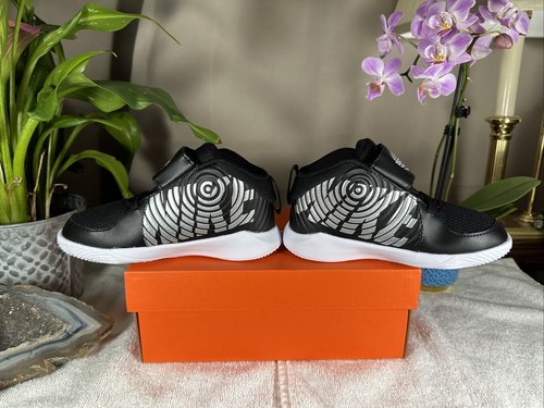 NEW+Box Nike Air Team Hustle Black/Silver Boys Toddler