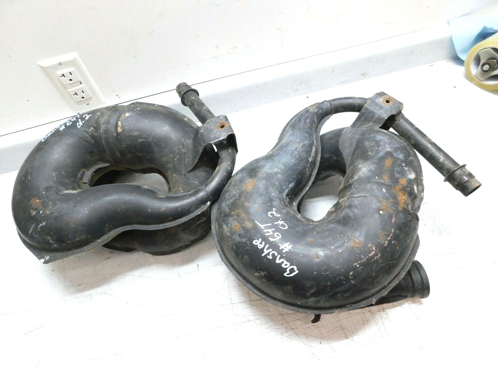 1997 Yamaha Banshee 350 YFZ350 OEM Stock Exhaust Pipes 1997 Yamaha Banshee 350 YFZ350 OEM Stock Exhaust Pipes