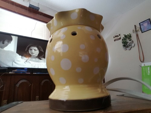 DOTTY Full Size Scentsy Wax Warmer w/ Bulb - Retired