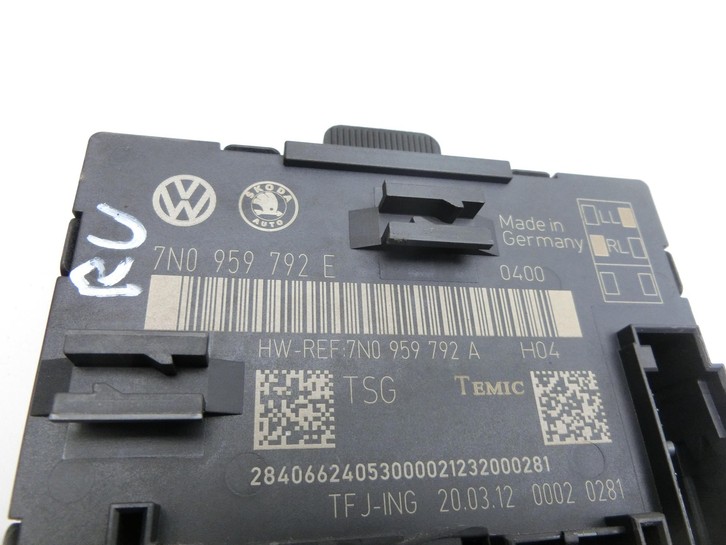 VW Sharan 7N II 10-15 Türsteuergerät Steuergerät Tür Rechts Vorne VW Sharan 7N II 10-15 09.05.2012 7N0959792J... Bild 2